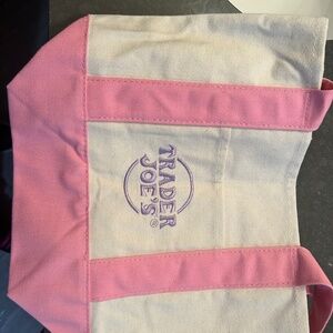 Limited edition 2025 TRADER JOES mini tote